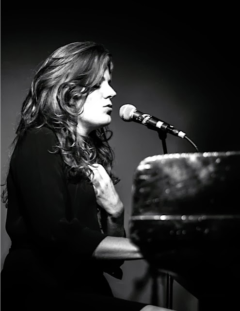 Renee van Bavel „Ich spiele mit der Sprache“ Florakiez